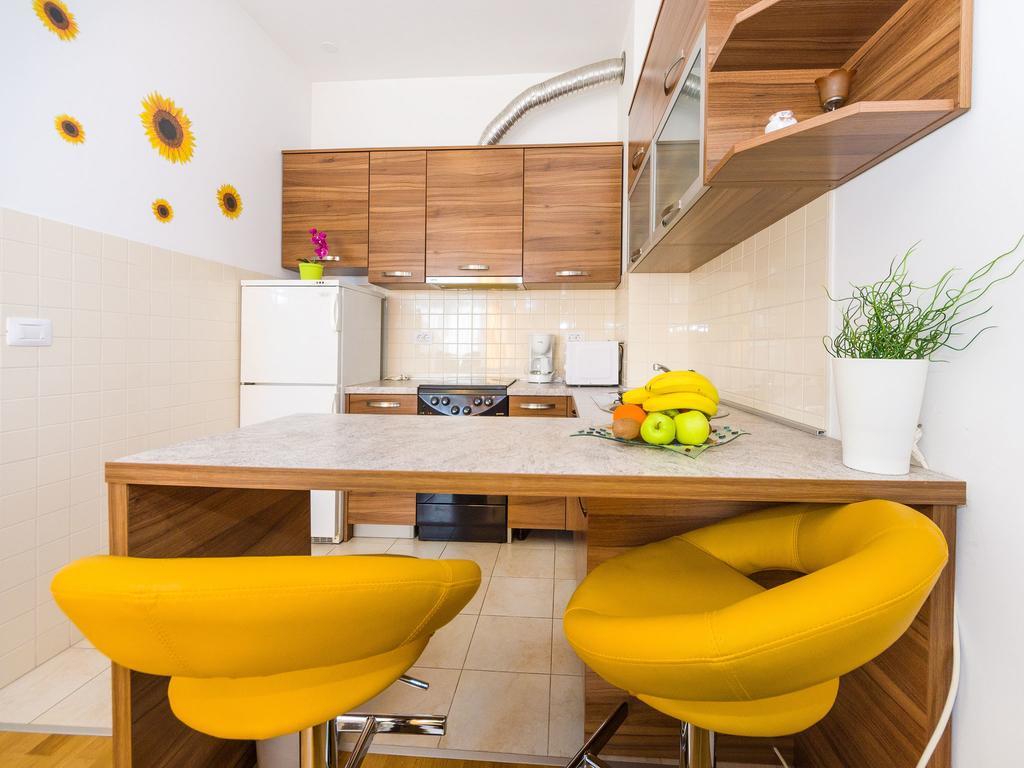 Apartment Populare Charming *