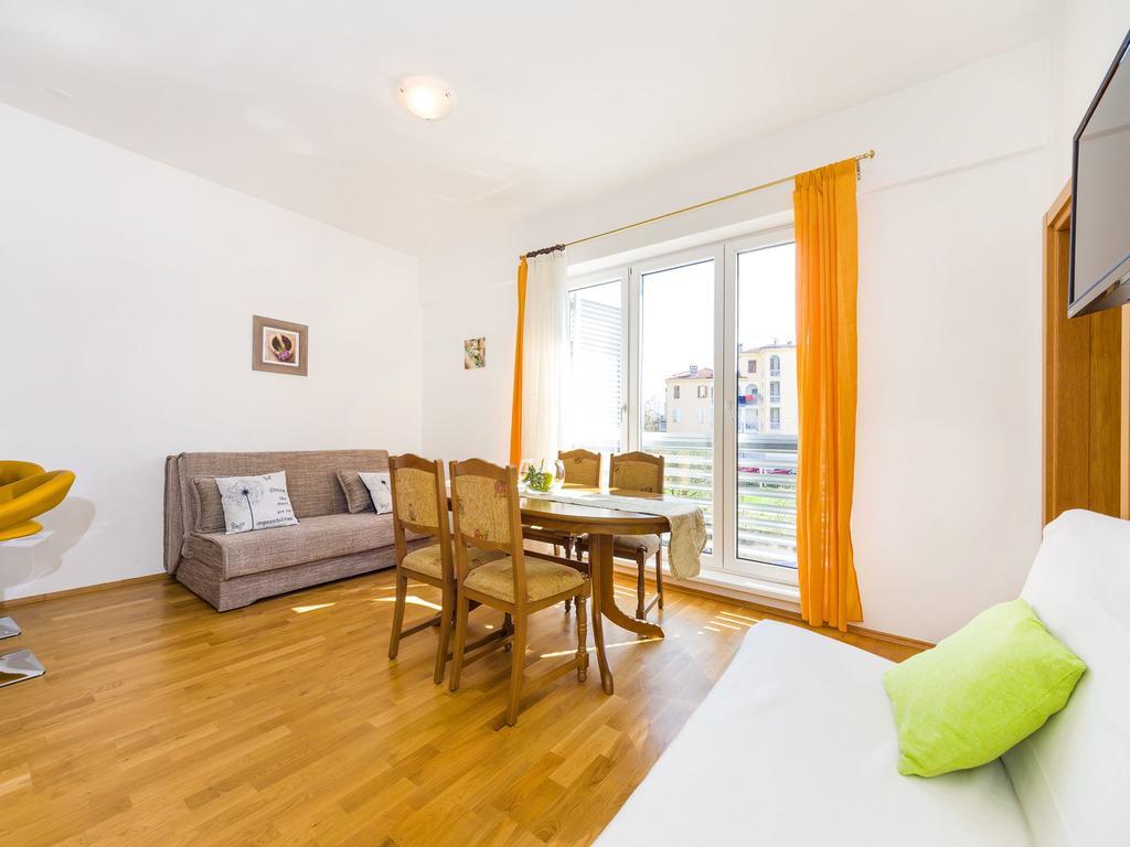 Apartment Populare Charming