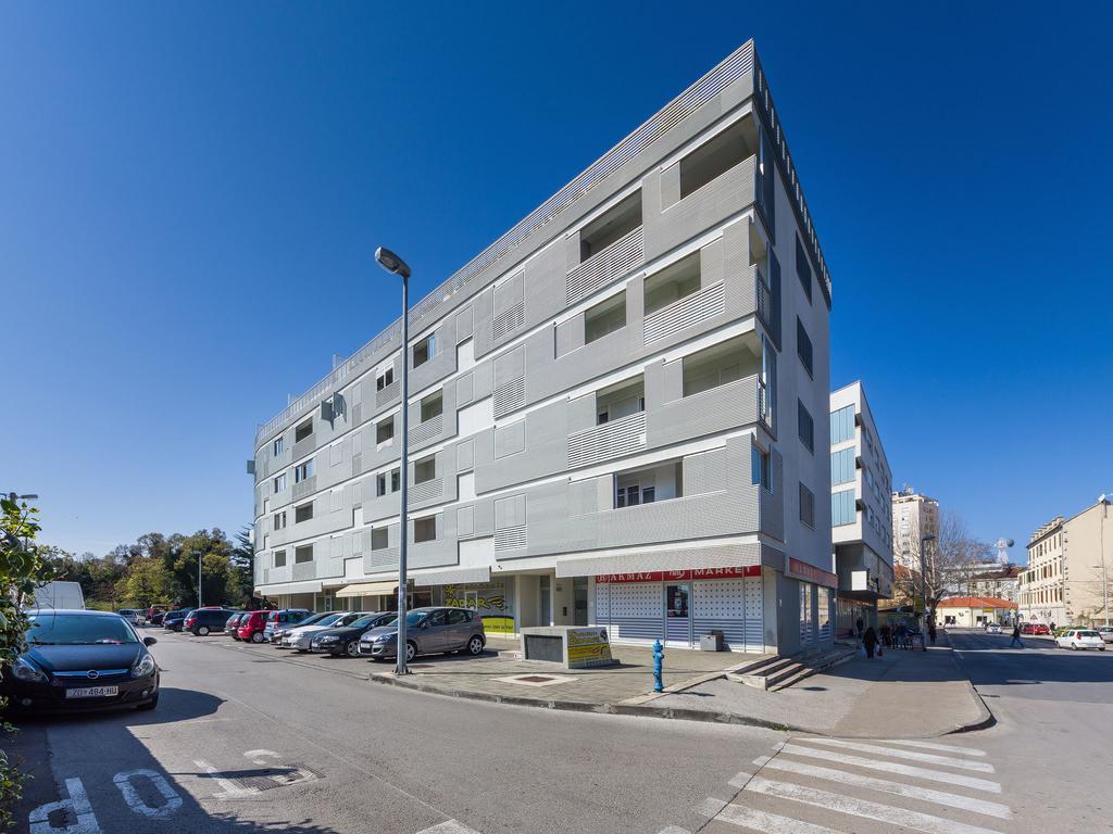 Apartment Populare Charming