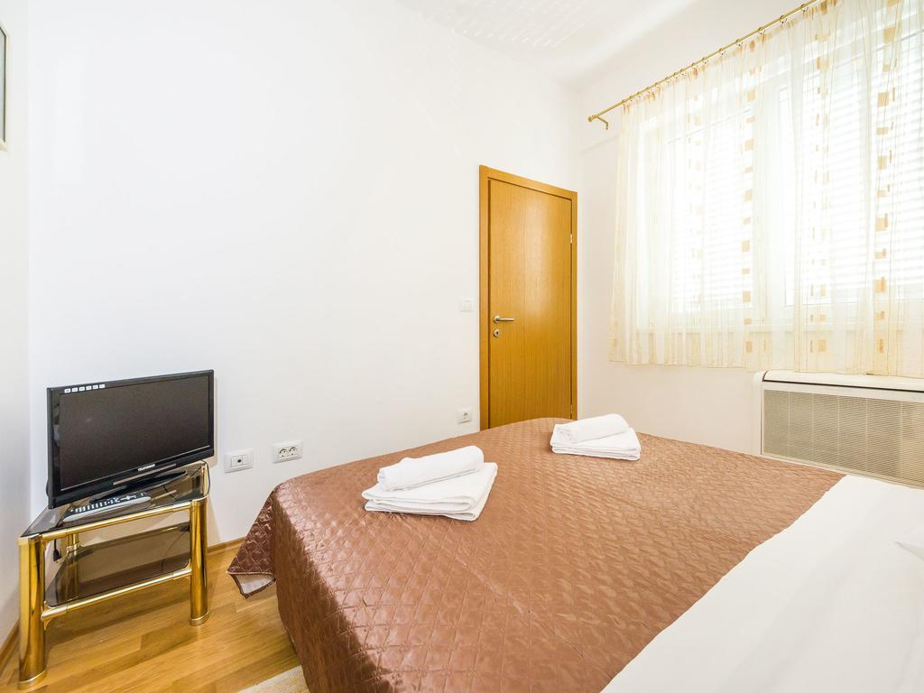 Apartment Populare Charming *