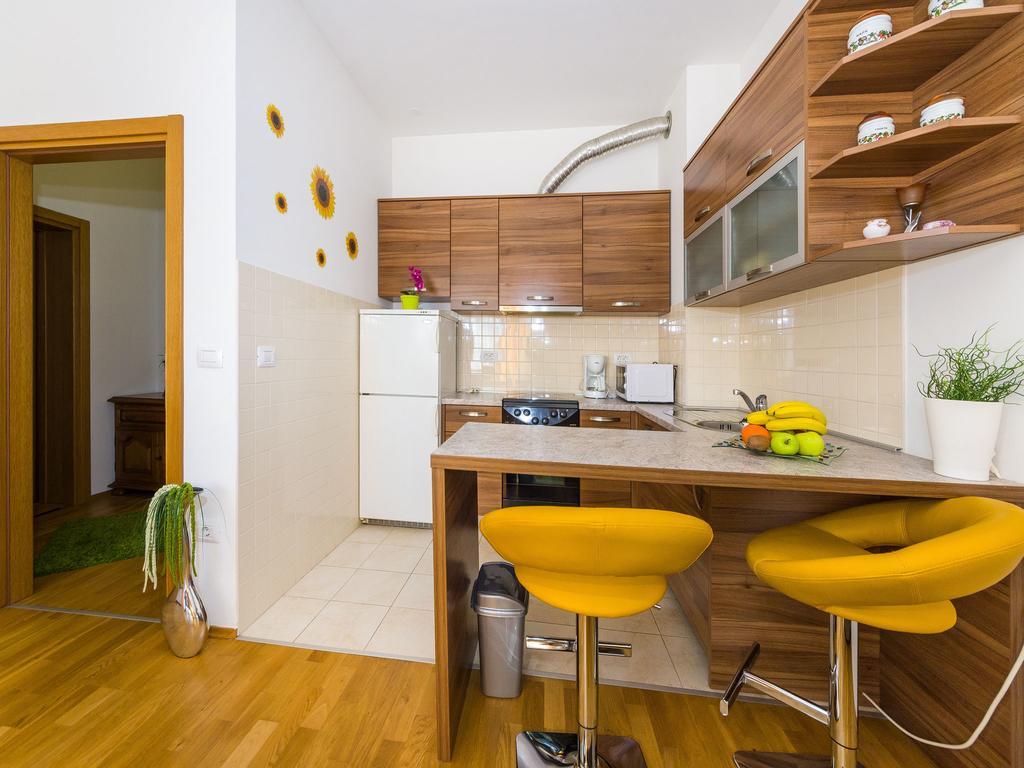 Apartment Populare Charming *