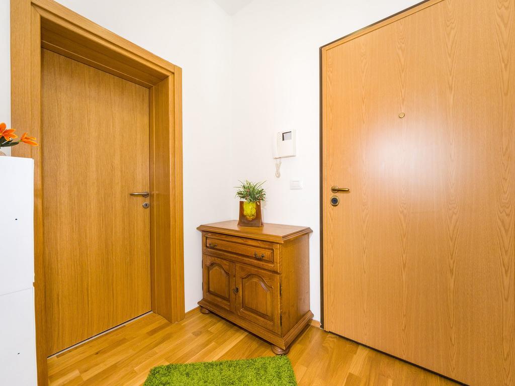 Apartment Populare Charming *