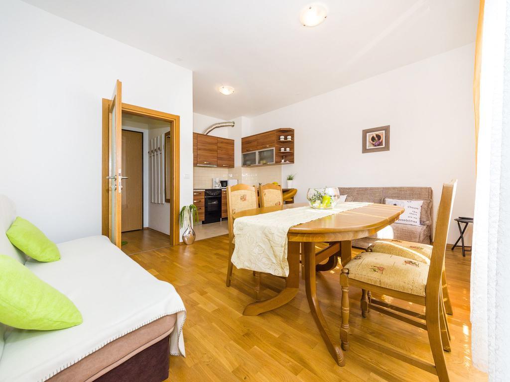 Apartment Populare Charming
