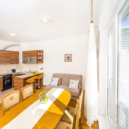 Populare Charming Apartment Zadar Exterior photo